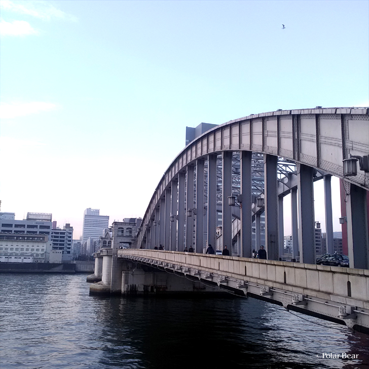 勝鬨橋　かちどき　隅田川　散策　ポーラベア