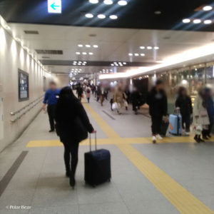 東京駅　丸の内坂　坂　ポーラベア